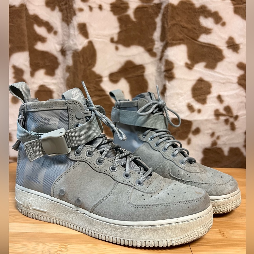 Nike Air Force 1 High Tops